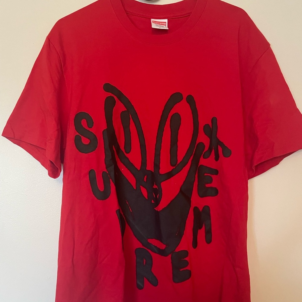 Supreme Smile T L